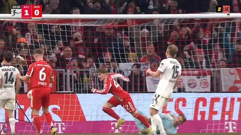 Баварія втратила очки з Майнцом / скріншот з відео