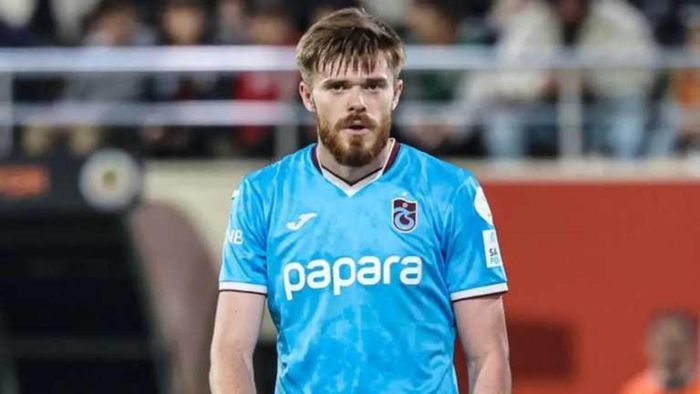 Футболіст збірної України став заручником у своєму клубі – на нього полюють топ-команди Європи