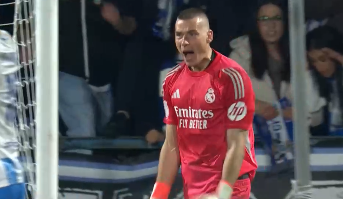 Андрей Лунин / Скриншот