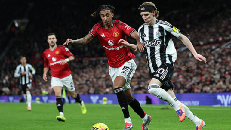 Манчестер Юнайтед – Ньюкасл / Photo by DARREN STAPLES / Contributor via Getty Images Манчестер Юнайтед – Ньюкасл / Photo by DARREN STAPLES / Contributor via Getty Images