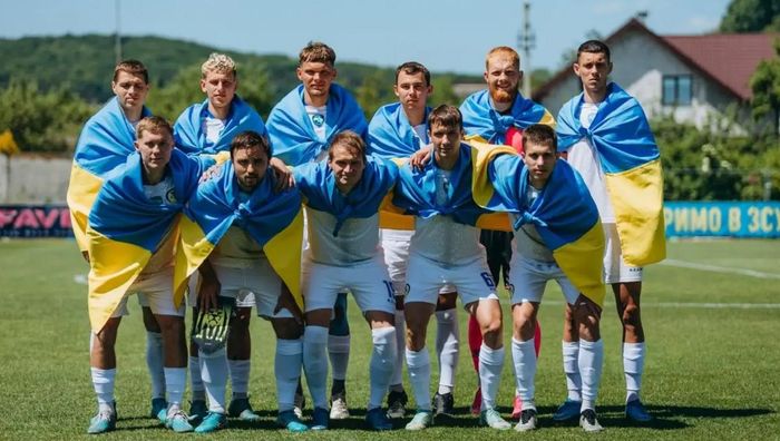 Клуб УПЛ боргує зарплату своїм футболістам уже три місяці, – інсайдер Клуб УПЛ боргує зарплату своїм футболістам уже три місяці, – інсайдер