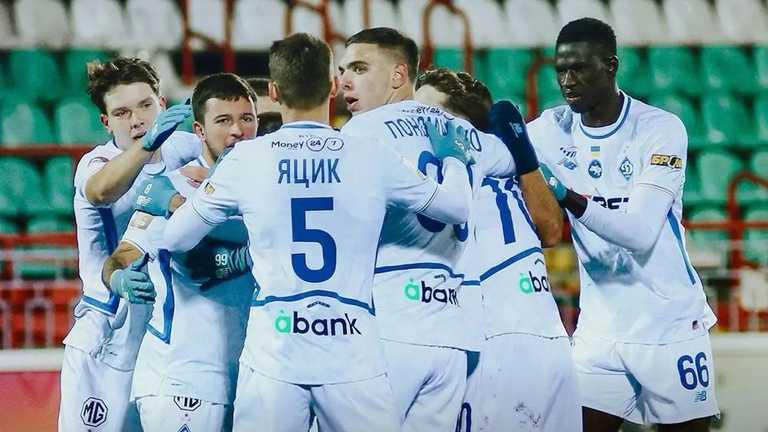 Игроки Динамо / ФК Динамо Игроки Динамо / ФК Динамо