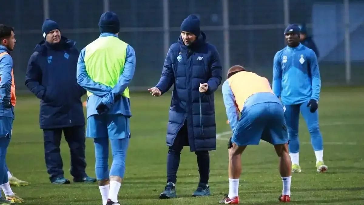 Ігор Костюк (у центрі) / ФК Динамо