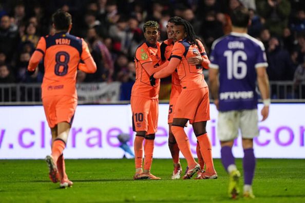 Барселона выстрадала победу над клубом 3-го дивизиона в Кубке Испании – Валенсия и Реал Сосьедад идут дальше