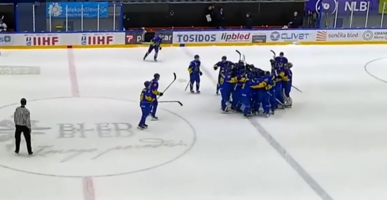 Гравці збірної України / Скріншот Гравці збірної України / Скріншот