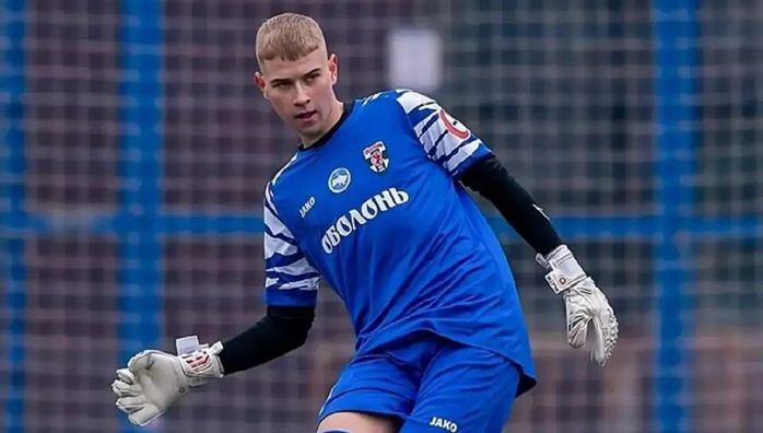 Игрок клуба УПЛ уехал из Украины, досрочно расторгнув контракт