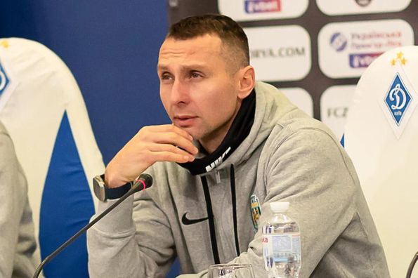 Лупашко прокоментував слабкі результати Карпат у першому колі УПЛ: "Американські гірки"