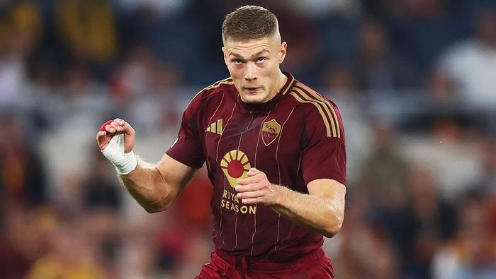 Довбик двумя словами разжег интригу фанатов Ромы – решение тренера на подходе