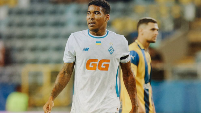 Легенда Динамо назвал худшего игрока киевлян в решающем матче ЛК против Фиорентины