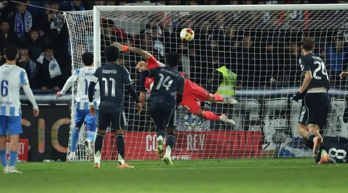 Хабі Алонсо провів емоційну розмову з Луніним після Кубка Іспанії – відомо, що сказав тренер