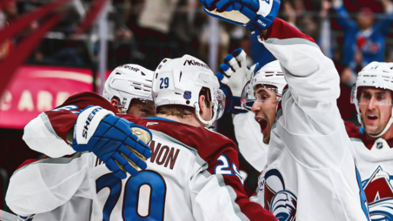 Хоккеисты Колорадо / Фото Колорадо Хоккеисты Колорадо / Фото Колорадо