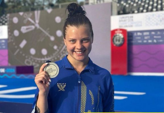 Лідерка збірної України зі стрибків у воду взяла російське громадянство – ганебне відео