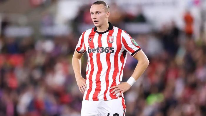 Таловєров дебютував у несподіваній ролі, але не врятував від поразки і став одним із найгірших