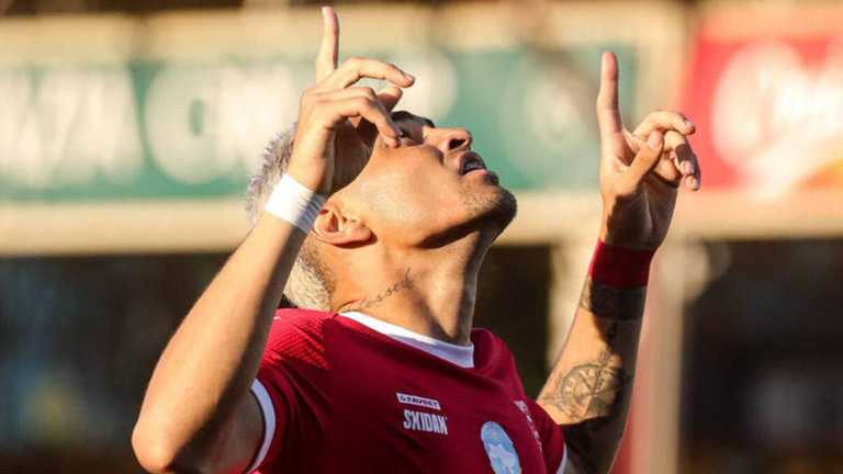 Глейкер Мендоса / Фото ФК Кривбасс Глейкер Мендоса / Фото ФК Кривбасс