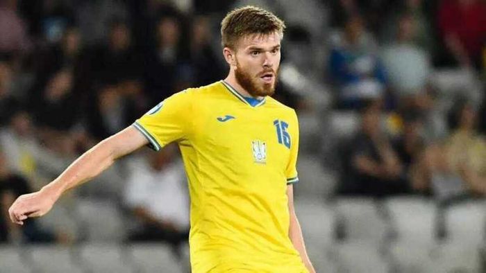 Футболіст збірної України зацікавив ще один клуб Серії А – Бенфіка спробує перехопити українця