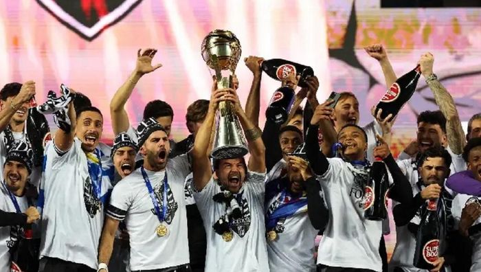 Украинский защитник стал обладателем Кубка португальской лиги – его команда выбила Судакова и Трубина (ВИДЕО) Украинский защитник стал обладателем Кубка португальской лиги – его команда выбила Судакова и Трубина (ВИДЕО)