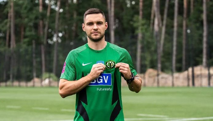 Полесье официально приняло решение по Гуцуляку после отстранения – в скандал вмешался Ребров