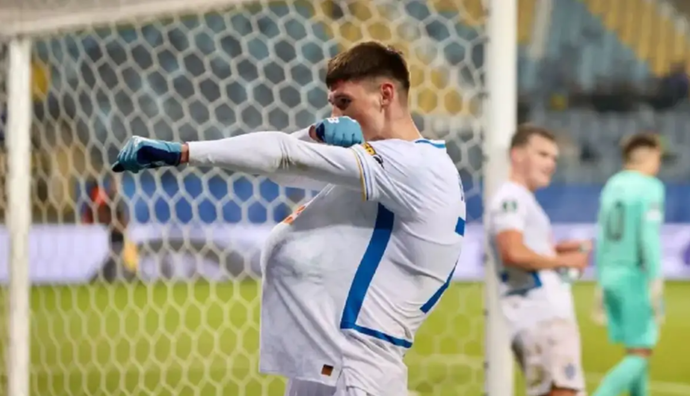 Динамо начало переговоры об уходе скандального легионера