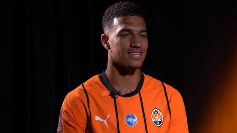 Кауан Элиас / Скриншот Кауан Элиас / Скриншот