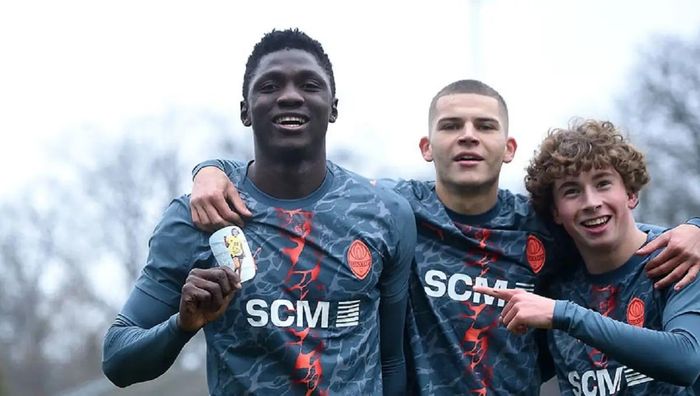 Шахтар запросив на перегляд одразу 4 легіонерів – гравці вже приміряли екіпірування клубу Шахтар запросив на перегляд одразу 4 легіонерів – гравці вже приміряли екіпірування клубу