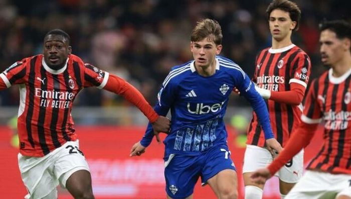 Милан оформил камбэк в матче с сенсационным новичком Серии А – Рабьо приложился ко всем голам Милан оформил камбэк в матче с сенсационным новичком Серии А – Рабьо приложился ко всем голам