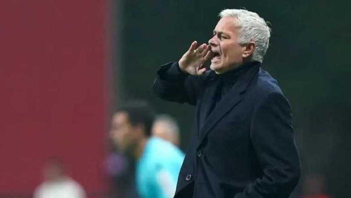 Бенфика – Брага: Судаков и Трубин узнали решение Моуринью на полуфинальный матч Кубка лиги Бенфика – Брага: Судаков и Трубин узнали решение Моуринью на полуфинальный матч Кубка лиги