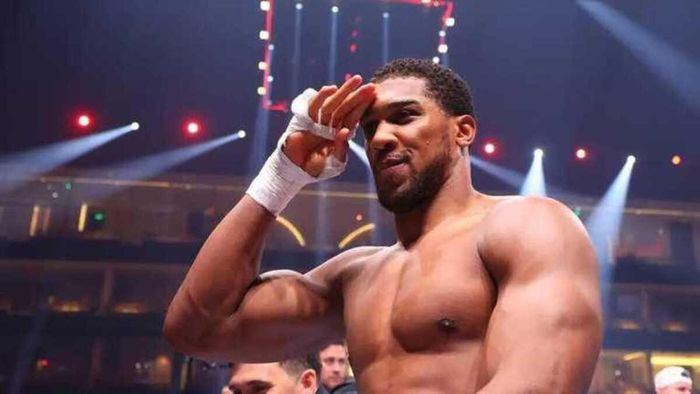 Джошуа міг загинути у смертельній ДТП – важлива деталь врятувала екс-чемпіона світу