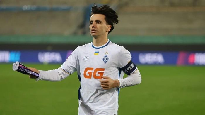 Шапаренко може поїхати до Циганкова і Ваната – Жирона все ще мріє про трансфер з Динамо