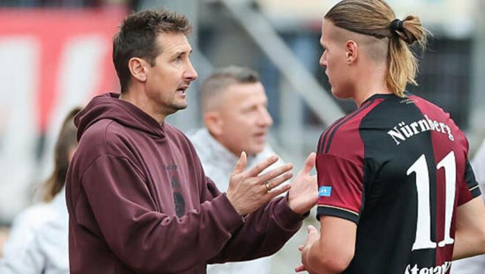 "Украинский Холанд" потерял место в заявке своего клуба – тренер объяснил жесткое решение "Украинский Холанд" потерял место в заявке своего клуба – тренер объяснил жесткое решение