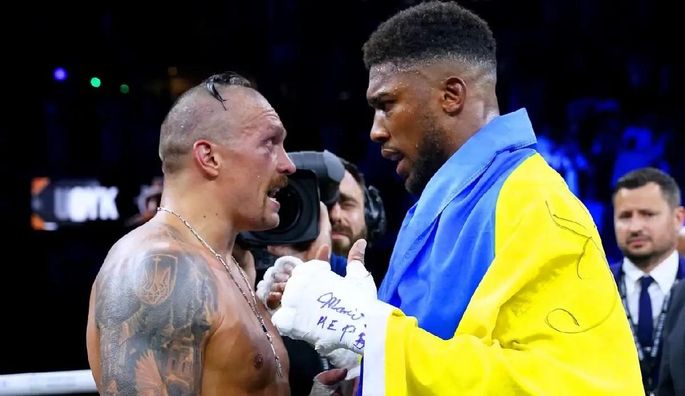 Тренер Усика, який готував Джошуа до бою, вперше поділився враженнями від співпраці з британцем: "Це не вау, це робота"