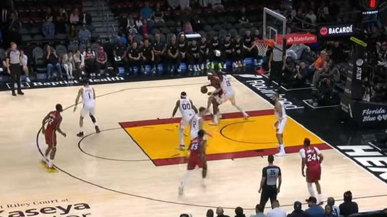 Маямі – Фінікс / скріншот Маямі – Фінікс / скріншот