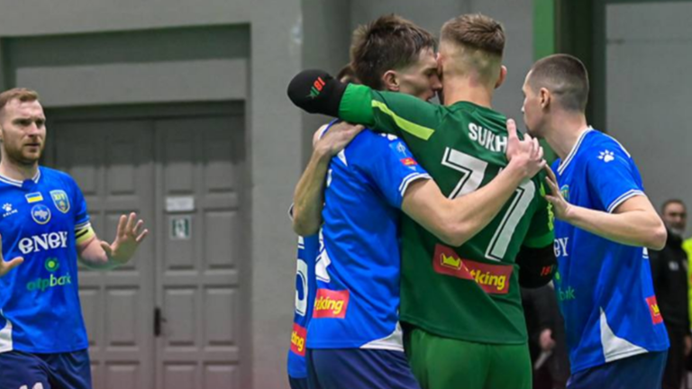 Гравці ХІТа / Фото ХІТ Гравці ХІТа / Фото ХІТ