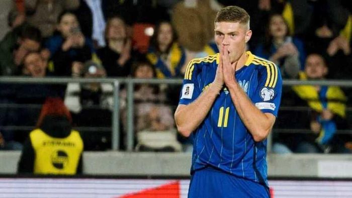 Довбик рискует местом в сборной Украины перед ЧМ – эксперт дал совет, как исправить ситуацию