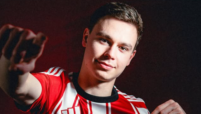 Футболіст збірної України офіційно покинув клуб АПЛ Футболіст збірної України офіційно покинув клуб АПЛ