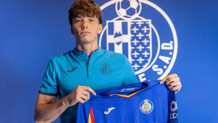 Форвард збірної України тренується з клубом Ла Ліги – він може стати суперником Ваната та Циганкова Форвард збірної України тренується з клубом Ла Ліги – він може стати суперником Ваната та Циганкова