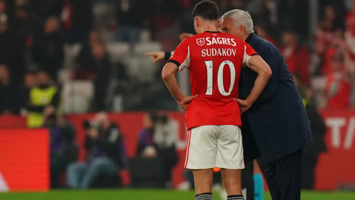 Ювентус – Бенфіка: анонс матчу ЛЧ за участю Трубіна і Судакова