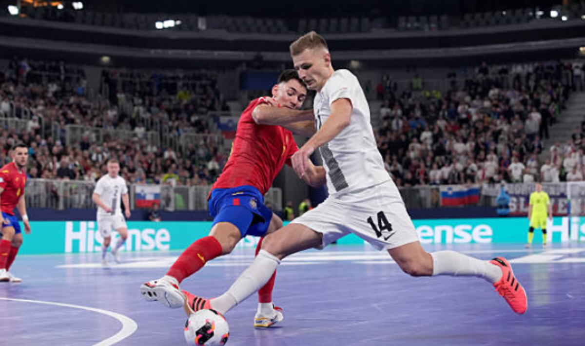 Словенія – Іспанія / Photo by Oliver Hardt - UEFA / Contributor via Getty Images