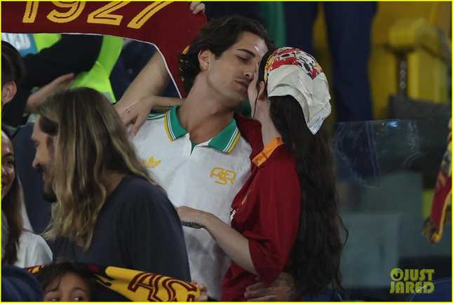 Даміано Давід та Дав Камерон / Фото backgrid