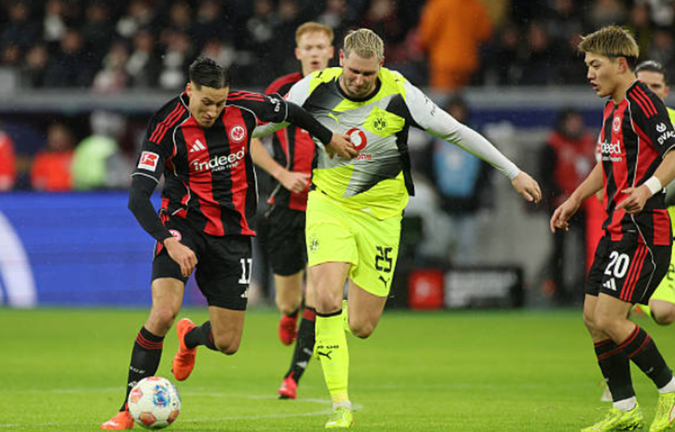 Айнтрахт – Борусія Д / Phoyo by Alex Grimm / Staff via Getty Images