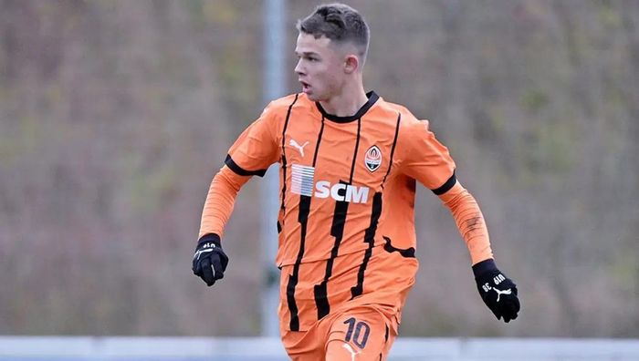 Шахтар може відпустити свого хавбека в інший клуб УПЛ – наставник донеччан прокоментував перехід Шахтар може відпустити свого хавбека в інший клуб УПЛ – наставник донеччан прокоментував перехід