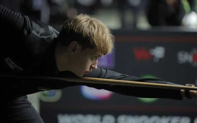 Михаил Ларков / фото: BilliardNews Snooker Club