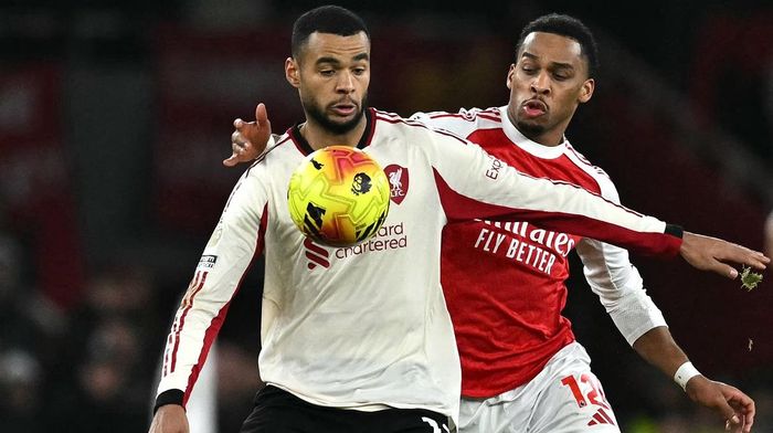 Арсенал и Ливерпуль снова показали жалкий футбол и разошлись миром – звезда "канониров" хамски издевался над травмой