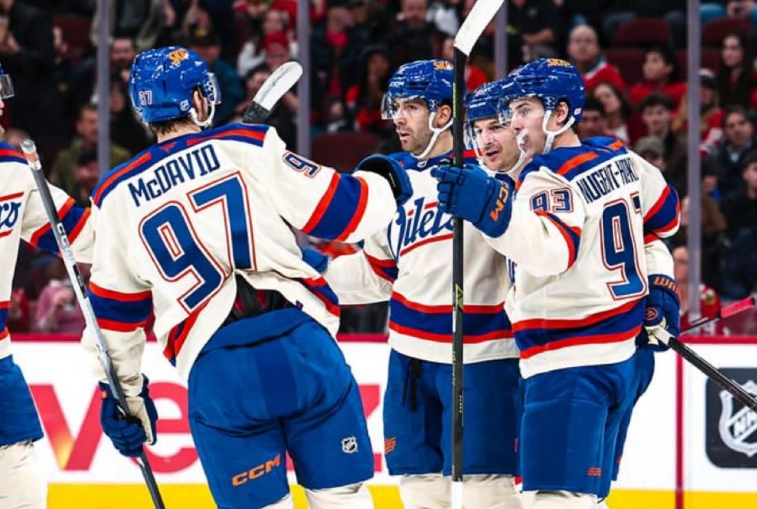 Хоккеисты Эдмонтона / Фото НХЛ Хоккеисты Эдмонтона / Фото НХЛ