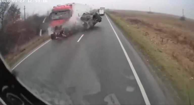 Момент зіткнення / Скріншот з відеореєстратора