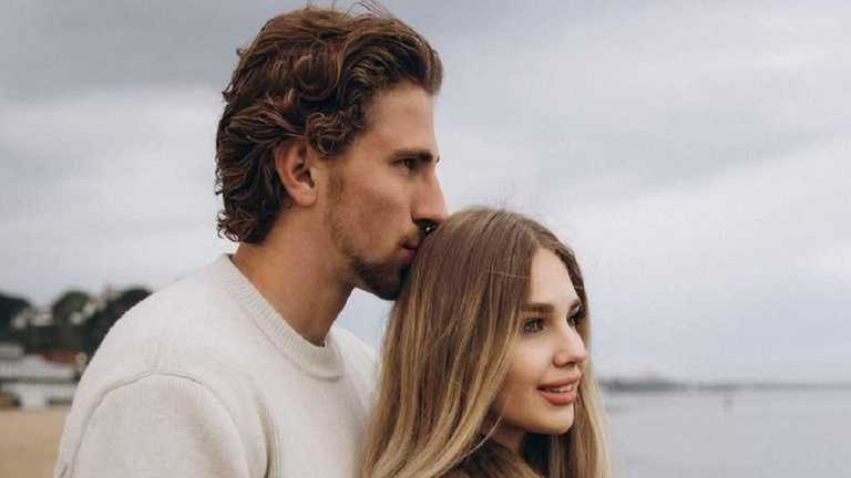 Ілля та Ангеліна Забарні / Фото instagram.com/angelina.zabarna Ілля та Ангеліна Забарні / Фото instagram.com/angelina.zabarna