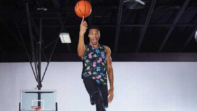 Янис Адетокумбо / Фото из Instagram Янис Адетокумбо / Фото из Instagram