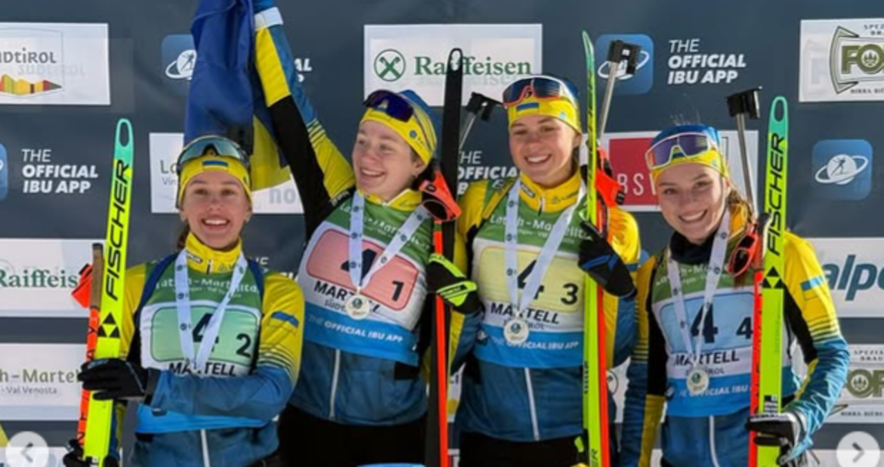 Тарасюк и Приходько (по центру) / Фото из Instagram