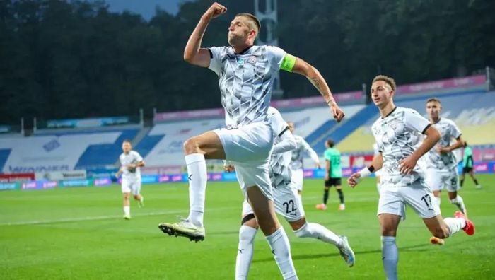 Топ-бомбардир УПЛ близок к отъезду из Украины – 5-кратный чемпион соблазняет "золотым" контрактом Топ-бомбардир УПЛ близок к отъезду из Украины – 5-кратный чемпион соблазняет "золотым" контрактом