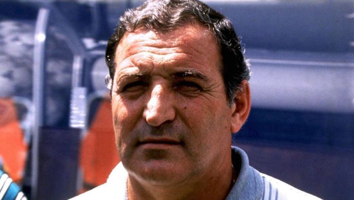 Помер легендарний гравець та тренер – він культова особа для футболу європейської країни Помер легендарний гравець та тренер – він культова особа для футболу європейської країни