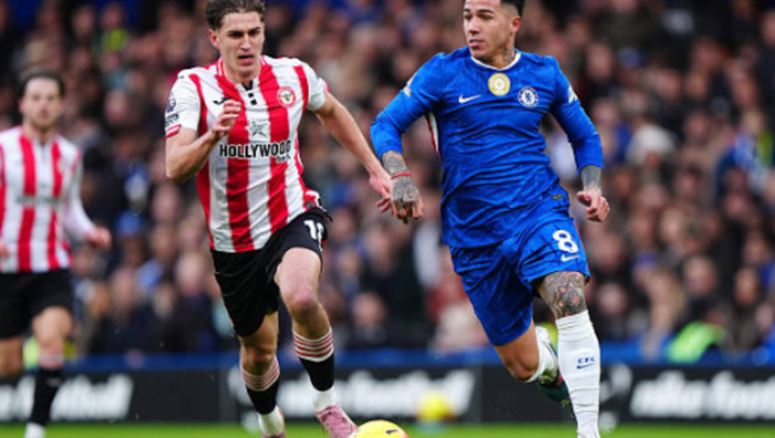 АПЛ: Ярмолюк уступил Челси, гол Вирца не спас Ливерпуль от фиаско, обидчик Динамо проиграл АПЛ: Ярмолюк уступил Челси, гол Вирца не спас Ливерпуль от фиаско, обидчик Динамо проиграл